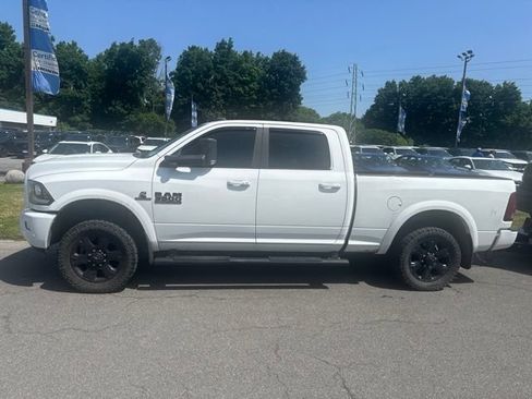 Used 2018 RAM 3500 Laramie w/ Sport Appearance Group AWD/4WD image 3