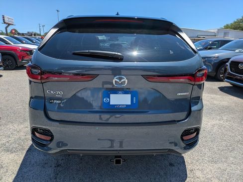 Certified 2025 MAZDA CX-70 3.3 Turbo S w/ Premium Package AWD/4WD image 5