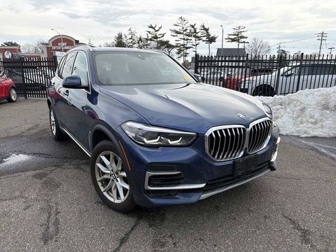 Certified 2023 BMW X5 xDrive40i w/ Premium Package image 2
