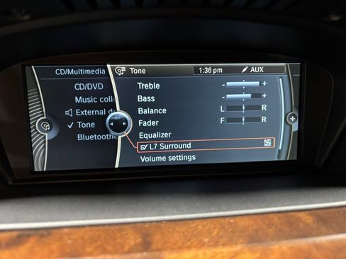 Used 2011 BMW 335i xDrive Sedan image 11