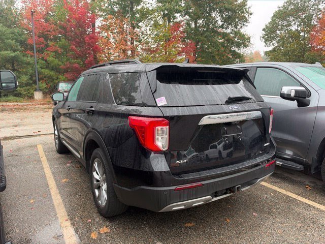 Used 2023 Ford Explorer XLT w/ Equipment Group 202A AWD/4WD image 6