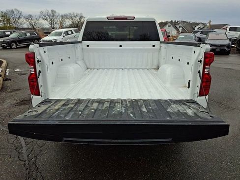 Used 2025 Chevrolet Silverado 1500 LT image 33