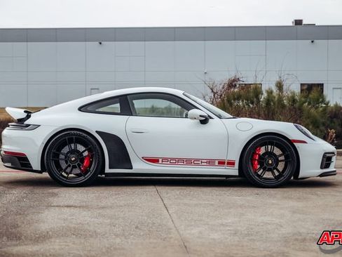 Used 2022 Porsche 911 Carrera GTS image 14