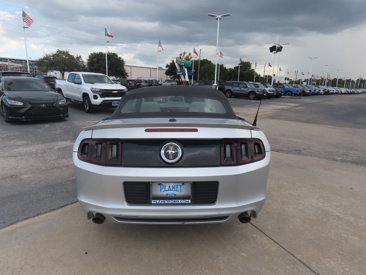Used 2014 Ford Mustang Premium w/ Comfort Package RWD image 13