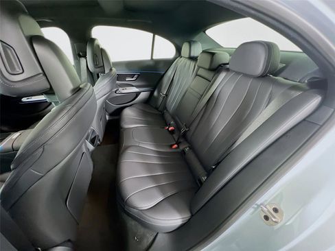 New 2026 Mercedes-Benz E 350 4MATIC Sedan image 25