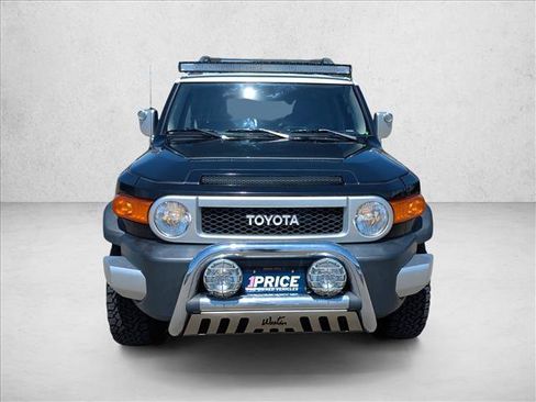 Used 2008 Toyota FJ Cruiser 4WD image 2