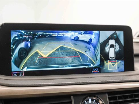 Used 2022 Lexus RX 350L FWD w/ Premium Package image 26