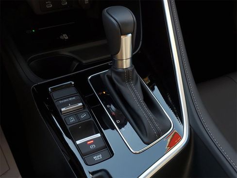 Certified 2025 Acura ADX FWD image 29