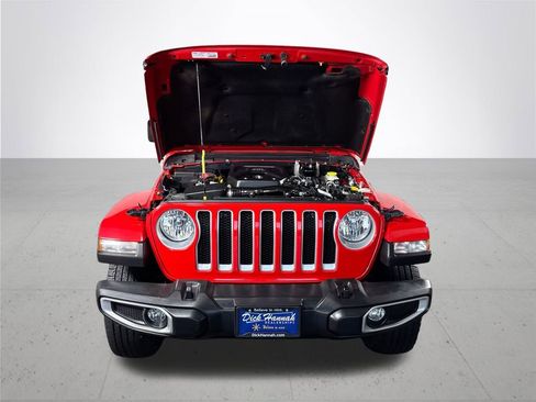 Used 2022 Jeep Wrangler Unlimited Sahara w/ Cold Weather Group image 22