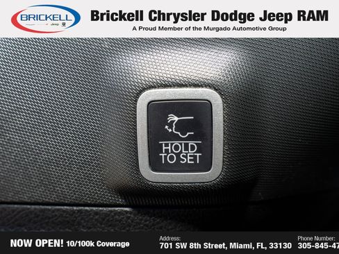 Used 2025 Jeep Grand Cherokee Limited image 10