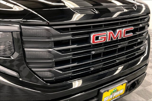 Used 2026 GMC Sierra 1500 Pro w/ Graphite Edition AWD/4WD image 30