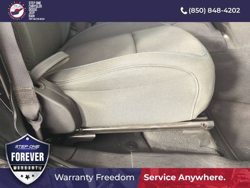 Used 2023 Jeep Wrangler Unlimited Rubicon 4xe AWD/4WD image 33