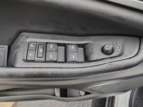 New 2026 Jeep Grand Cherokee Limited image 22