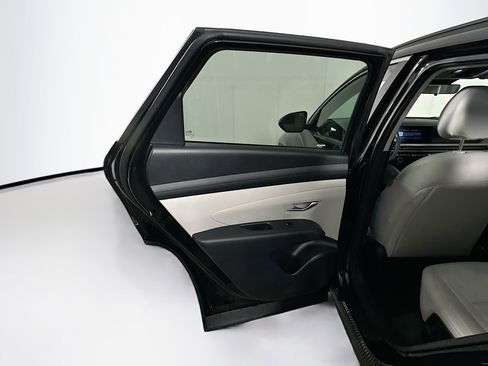 Used 2025 Hyundai Tucson SEL image 24