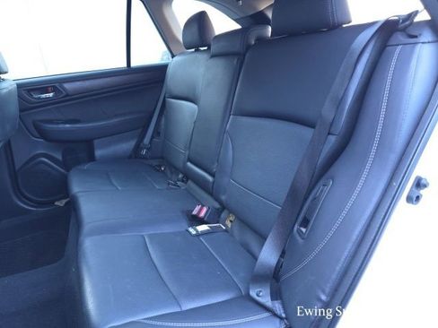 Used 2018 Subaru Outback 2.5i Limited image 10