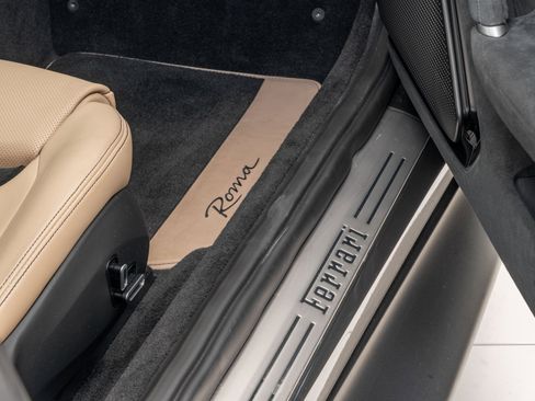 Certified 2022 Ferrari Roma image 30