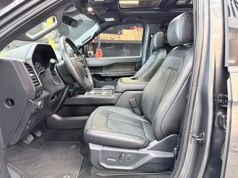 Used 2020 Ford Expedition Limited w/ Equipment Group 302A image 11