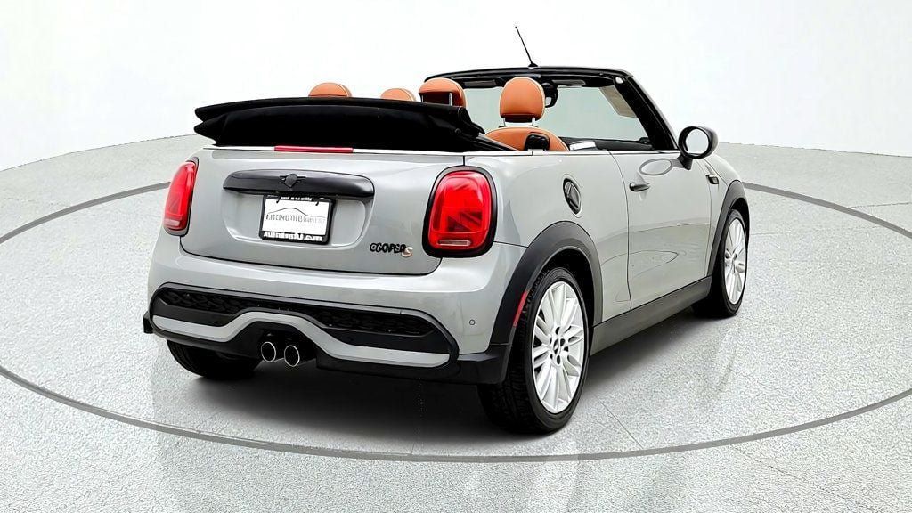 Used 2022 MINI Cooper S FWD image 5