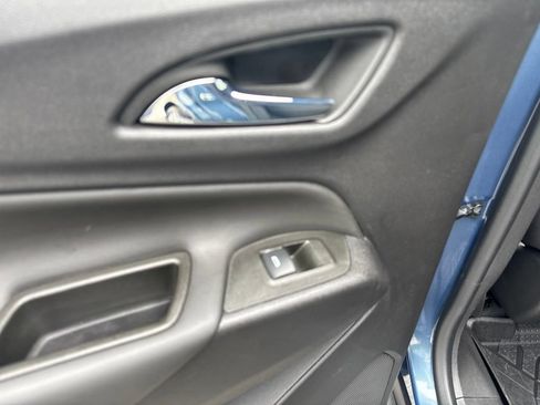Used 2024 Chevrolet Equinox LT w/ LPO, Floor Liner Package AWD/4WD image 23