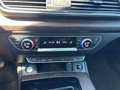 Used 2023 Audi Q5 2.0T Premium Plus AWD/4WD image 23
