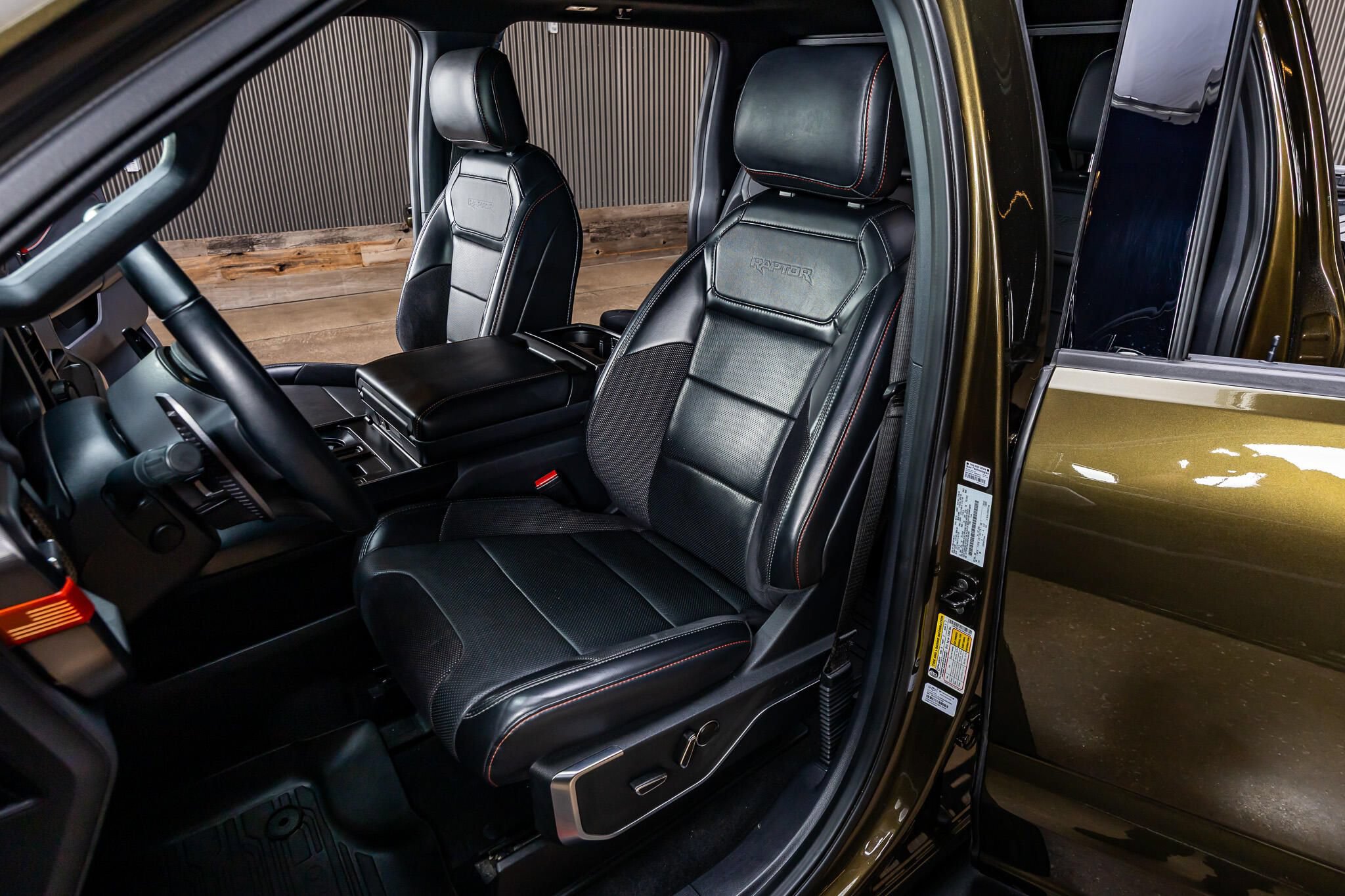 Used 2024 Ford F150 Raptor AWD/4WD image 27