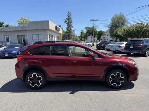 Used 2014 Subaru Crosstrek 2.0i Premium AWD/4WD image 9