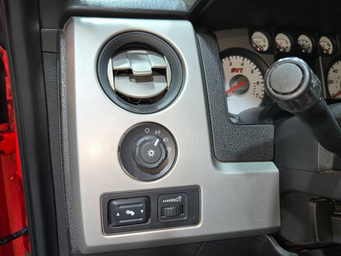 Used 2010 Ford F150 Raptor AWD/4WD image 95