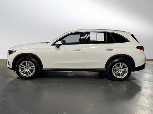 Certified 2025 Mercedes-Benz GLC 300 4MATIC image 6