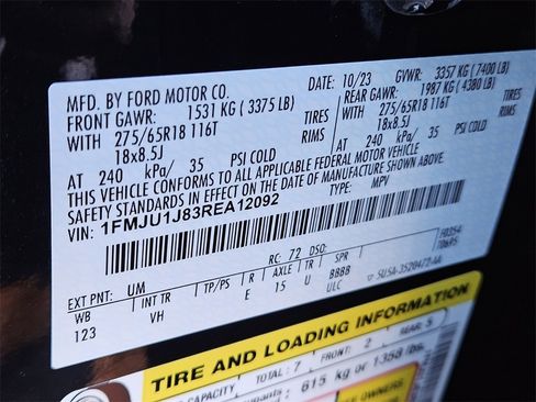 Used 2024 Ford Expedition XLT image 26