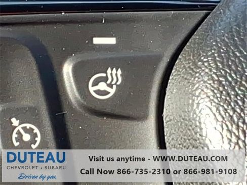 Used 2022 Chevrolet Equinox RS w/ RS Leather Package image 17