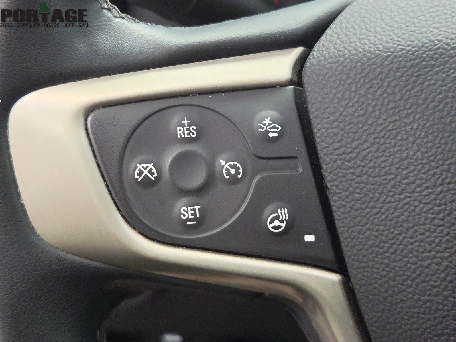 Used 2023 GMC Terrain Denali w/ LPO, Floor Liner Package AWD/4WD image 28