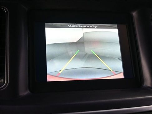 Used 2020 Dodge Charger SXT image 22