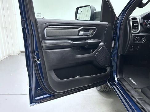 Used 2022 RAM 1500 Big Horn AWD/4WD image 9