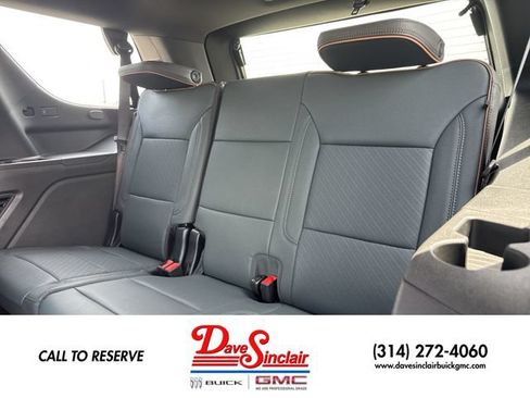 New 2026 GMC Yukon AT4 w/ AT4 Premium Plus Package AWD/4WD image 24