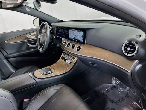Used 2022 Mercedes-Benz E 350 Sedan image 30