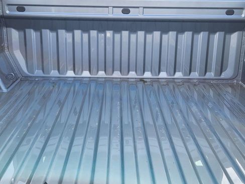 New 2026 Chevrolet Silverado 1500 W/T image 31