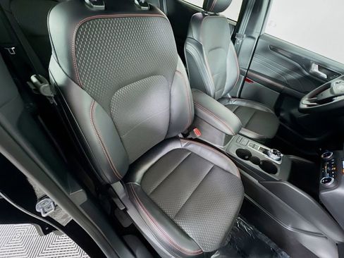 Used 2025 Ford Escape ST-Line image 25