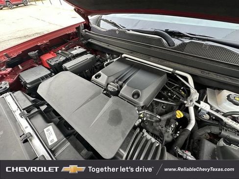 Certified 2025 Chevrolet Colorado LT w/ LT Convenience Package image 29