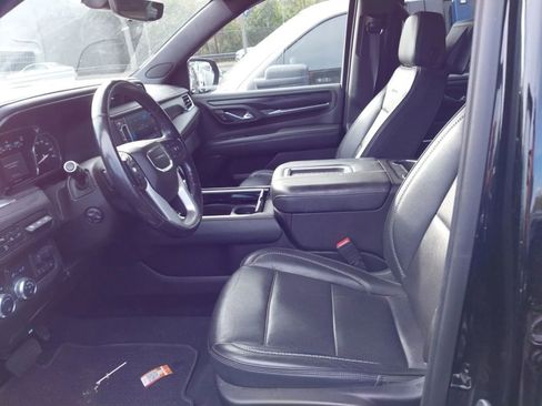 Used 2021 GMC Yukon Denali w/ Denali Ultimate Package image 4