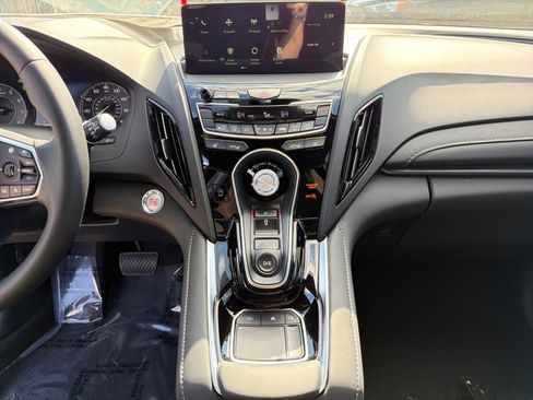 New 2026 Acura RDX SH-AWD image 16