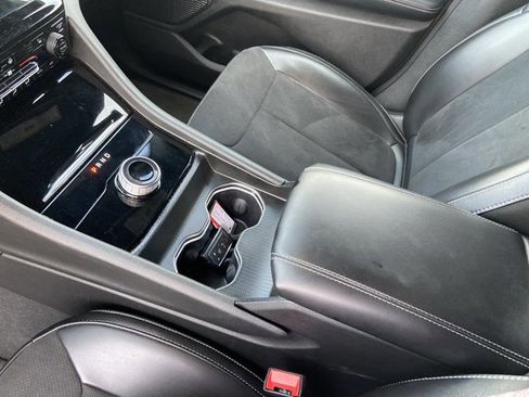 Used 2024 Jeep Grand Cherokee Altitude image 23