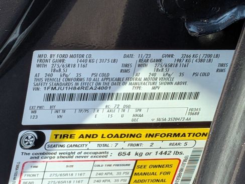 Used 2024 Ford Expedition XLT RWD image 42