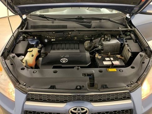 Used 2011 Toyota RAV4 Limited image 42