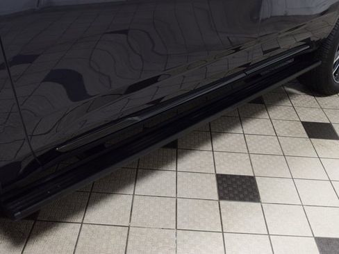 Used 2023 Cadillac Escalade Sport Platinum image 30