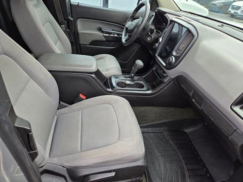 Used 2016 Chevrolet Colorado W/T w/ WT Convenience Package image 3