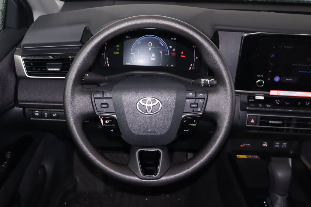 Used 2026 Toyota Camry LE FWD image 17