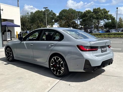 Used 2026 BMW 330i Sedan w/ M Sport Package RWD image 5