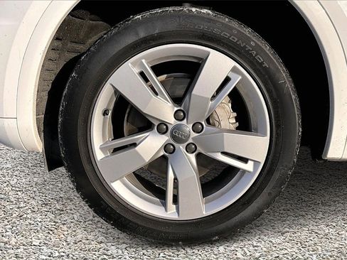 Used 2018 Audi Q5 2.0T Premium Plus w/ Premium Plus Package image 8