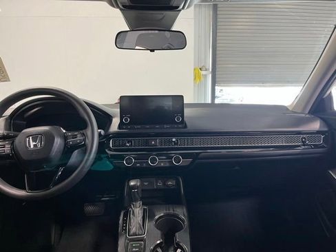 Used 2023 Honda Civic LX image 19