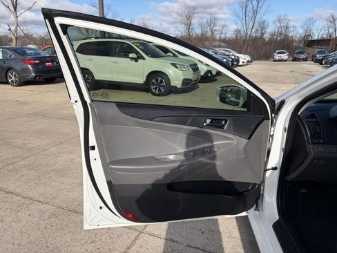 Used 2014 Hyundai Sonata GLS w/ Popular Equipment Group 2 FWD image 10